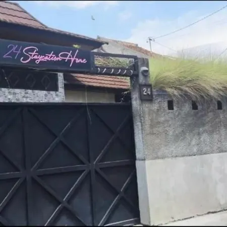 24Staycationhome Kejayan Exterior photo