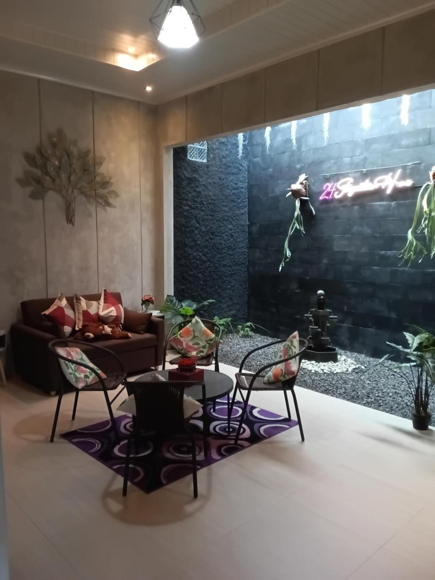 24staycationhome Privatunterkunft Kejayan